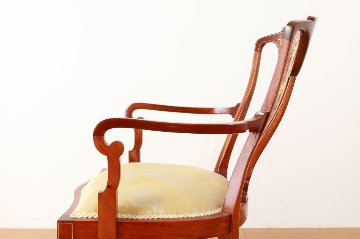 Edwardian inlaid mahogany chairの画像