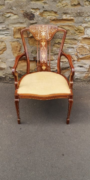 Edwardian inlaid mahogany chair画像