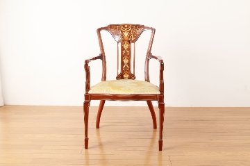 Edwardian inlaid mahogany chairの画像