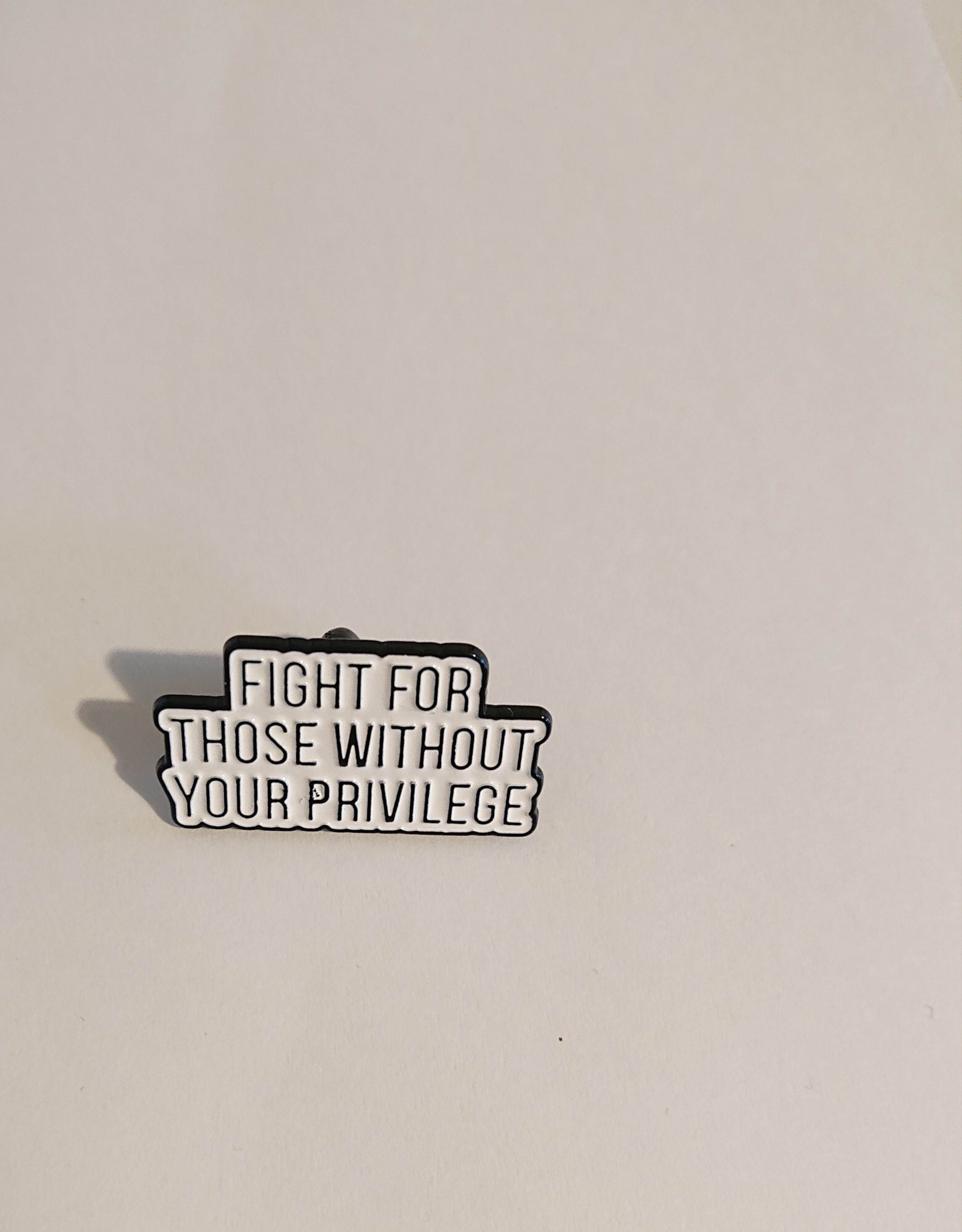 ピンバッジ　こんな感じだったら生きて笑って愛せない あなたと同じ特権を持ってない人々の為に戦え 人生は夢のよう 私はこの集会を反乱に扇動する キャンセルされた約束愛好家の画像