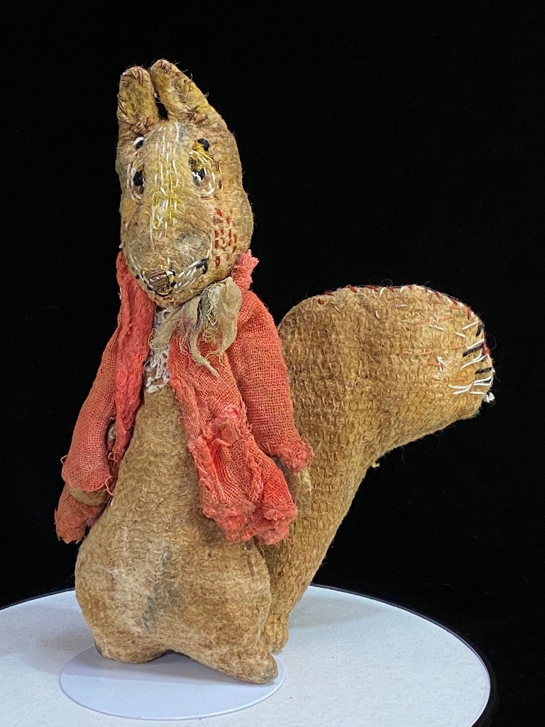 セリィフ・タチヤナ Serykh Tatiana「りす」の画像