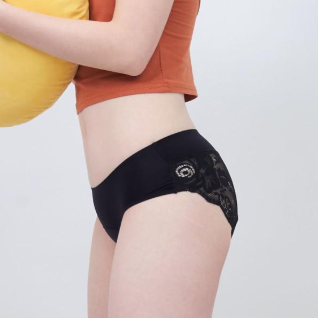 ムーンパンツ デイタイム ブラックレース 紫クロッチの画像