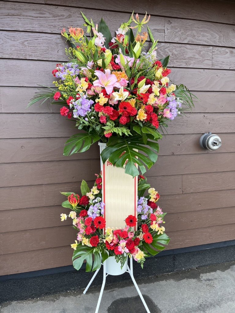 お祝スタンド花　2段の画像