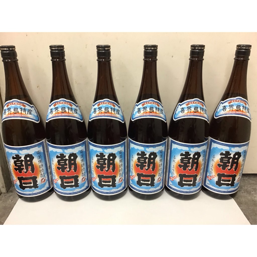 【奄美黒糖焼酎 喜界島特産】★ 朝日　３０度 ★ １．８L　１ケース（６本入）の画像