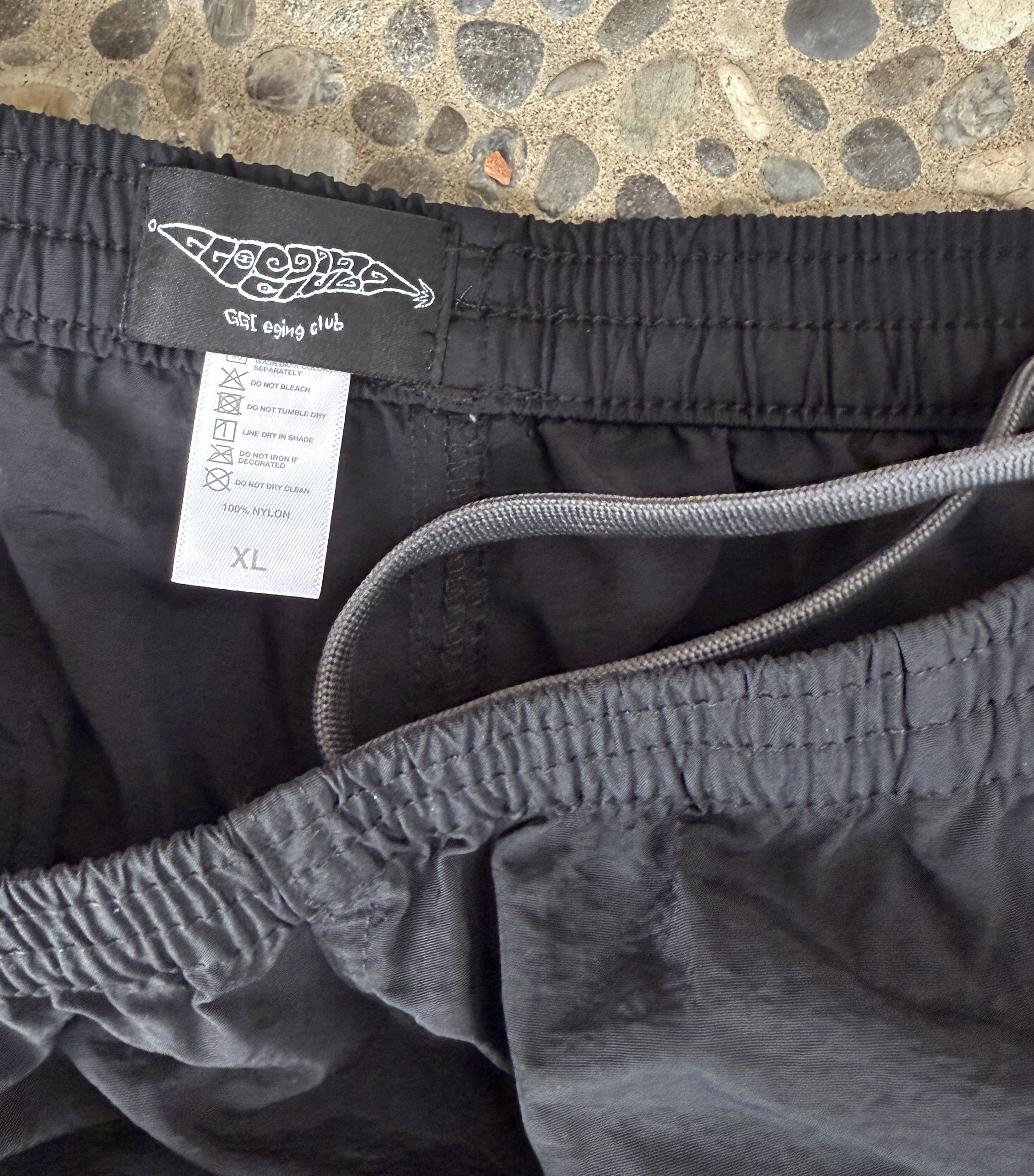 ＜GGI EGING CLUB＞ EASY SHORT PANTS (ブラック・XL)の画像