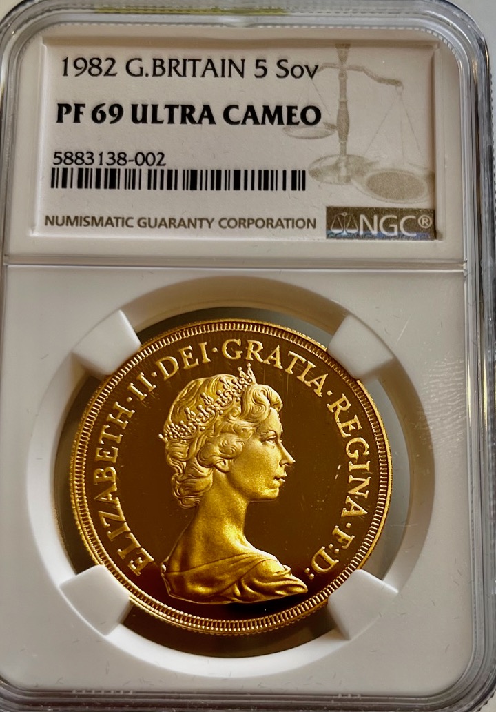イギリス1982年エリザベス5ポンド金貨NGC PF69UCAM | PREMIUM GOLD COIN
