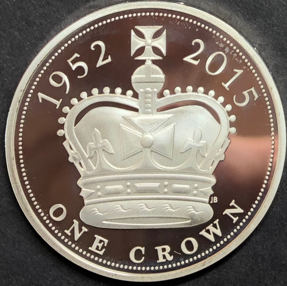 2015年 イギリス 5ポンド ロイヤルベイビー誕生記念 2015 イギリス エリザベス2世女王 最長在位記念 5ポンド 銀貨