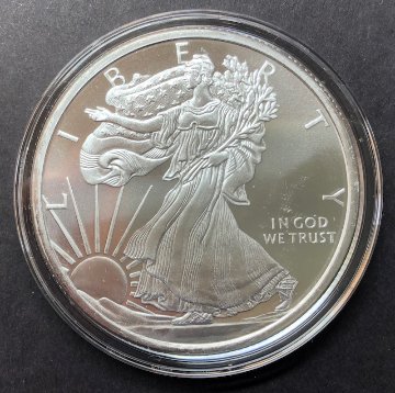 アメリカンイーグル5オンスシルバーラウンドの画像