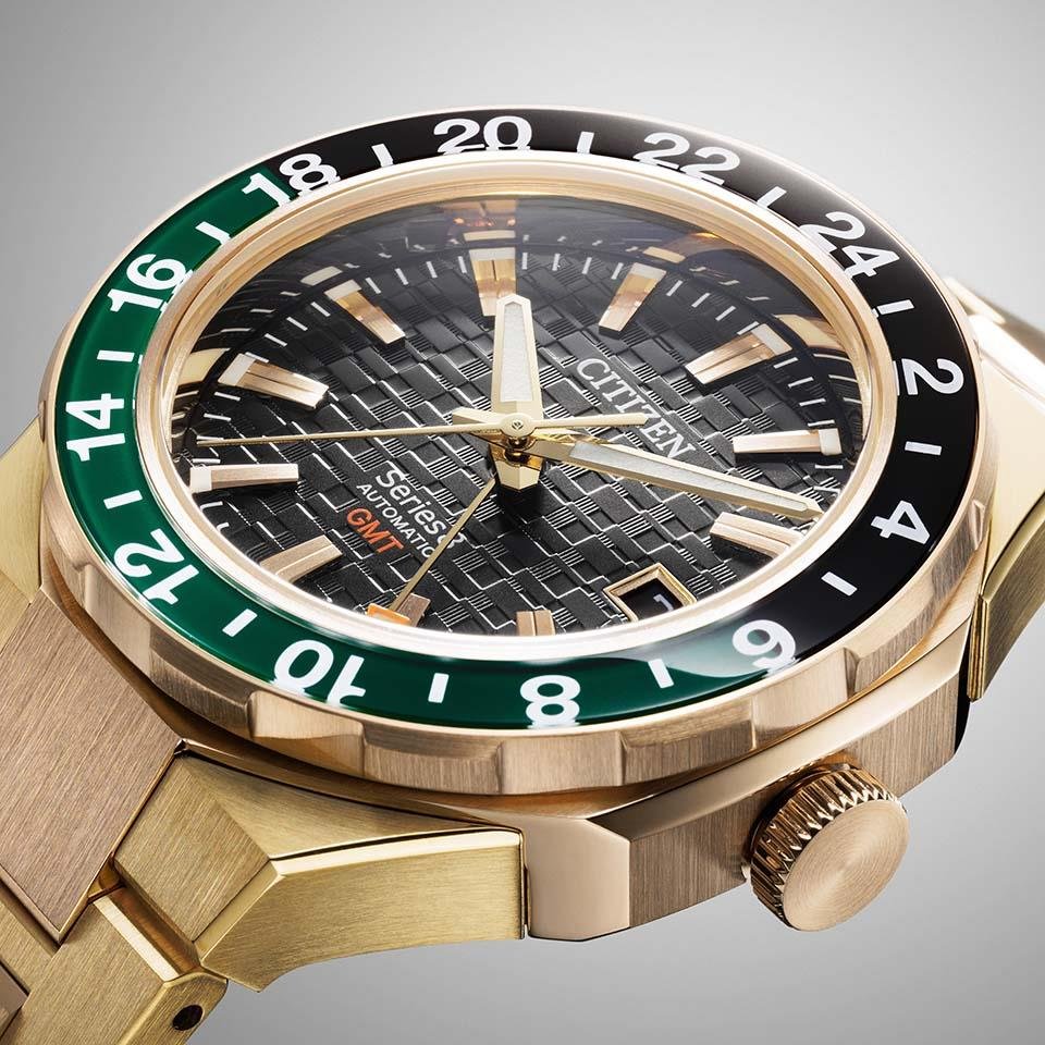 NB6033-51E シリーズ8【ノベルティ付・ｷﾞﾌﾄ包装･ベルト調整無料・国内正規品】腕時計 メンズ メカニカル GMTの画像