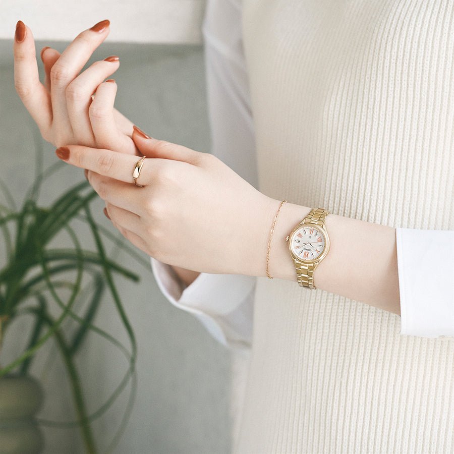 SSQW098 ｾｲｺｰﾙｷｱ【ﾉﾍﾞﾙﾃｨ付・ｷﾞﾌﾄ包装･ﾍﾞﾙﾄ調整無料･新品正規品】ｿｰﾗｰ電波　ﾚﾃﾞｨｰｽ腕時計  広告モデルの画像