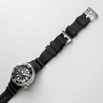 BN1024-01E ﾌﾟﾛﾏｽﾀｰ【ノベルティ付・ｷﾞﾌﾄ包装無料・国内正規品】腕時計 メンズ ソーラー 延長バンド付の画像