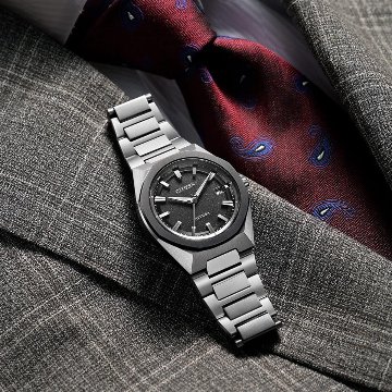 CB3044-55E アテッサ【ノベルティ付・ｷﾞﾌﾄ包装･ベルト調整無料・国内正規品】腕時計 メンズ ソーラー電波の画像