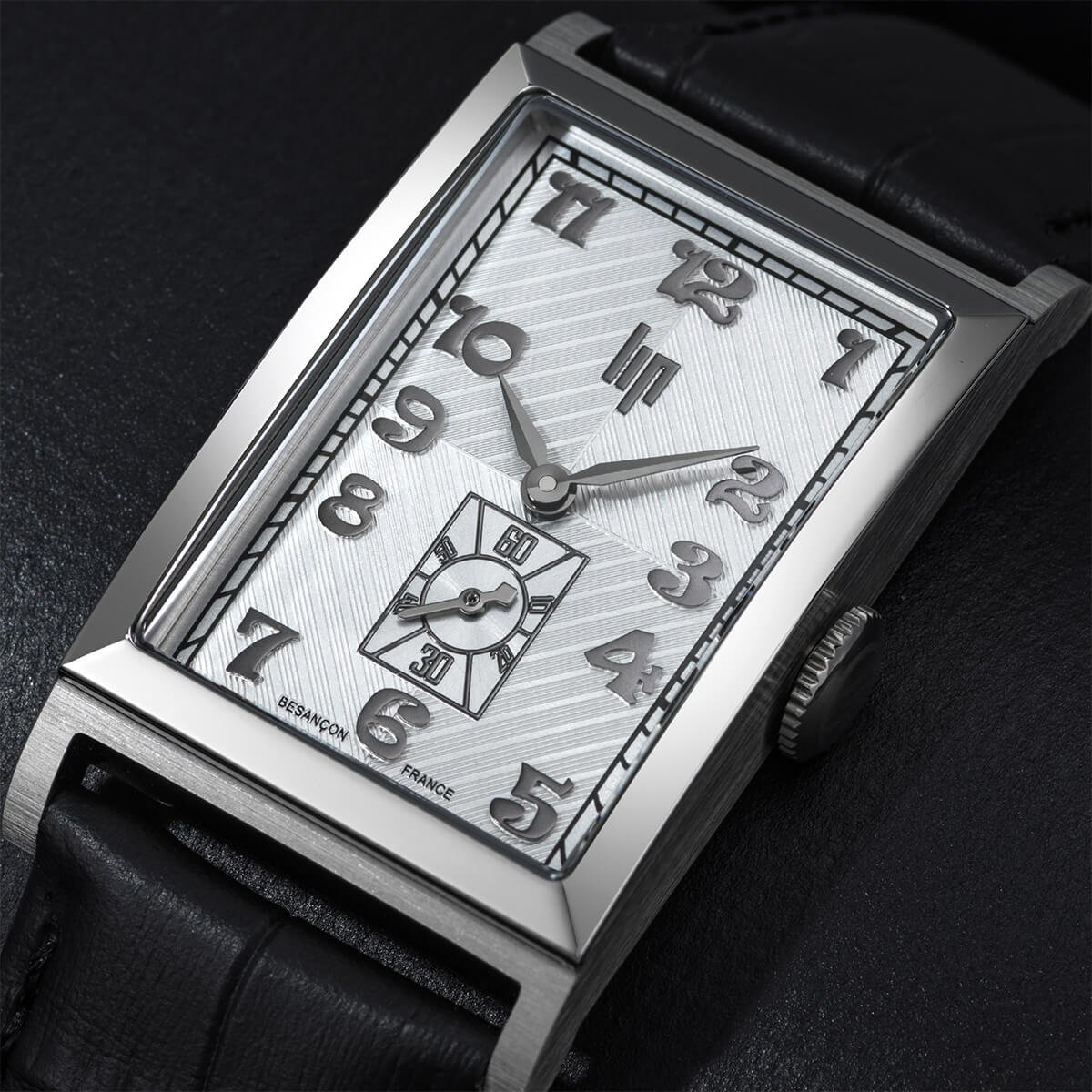 lip671944 LIP  リップ  チャーチル T24【国内正規品】【ノベルティ付・ｷﾞﾌﾄ包装･ｻｲｽﾞ調整無料】 メンズ腕時計　クオーツの画像