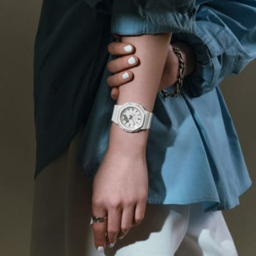 g-shock・GMA-P2110-7AJF【国内正規品・ノベルティ付・ギフト包装無料】腕時計 メンズ レディースの画像