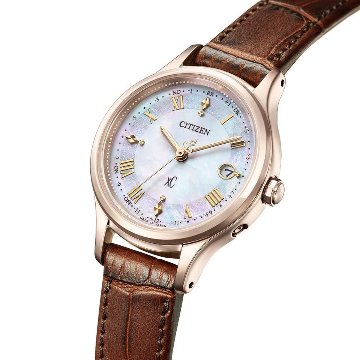 ES9497-02D:ｸﾛｽｼｰ【ﾉﾍﾞﾙﾃｨ付･国内正規品･ｷﾞﾌﾄ包装･ﾍﾞﾙﾄ調整無料】ｿｰﾗｰ電波 ﾚﾃﾞｨｽ腕時計の画像