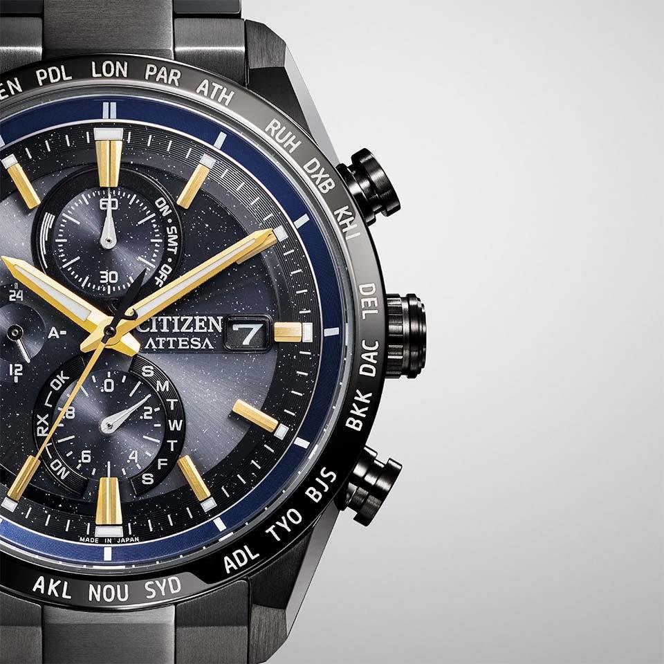 AT8289-67E アテッサ【ノベルティ付・ｷﾞﾌﾄ包装･ベルト調整無料・国内正規品】腕時計 メンズ ソーラー電波 限定 JAXAの画像