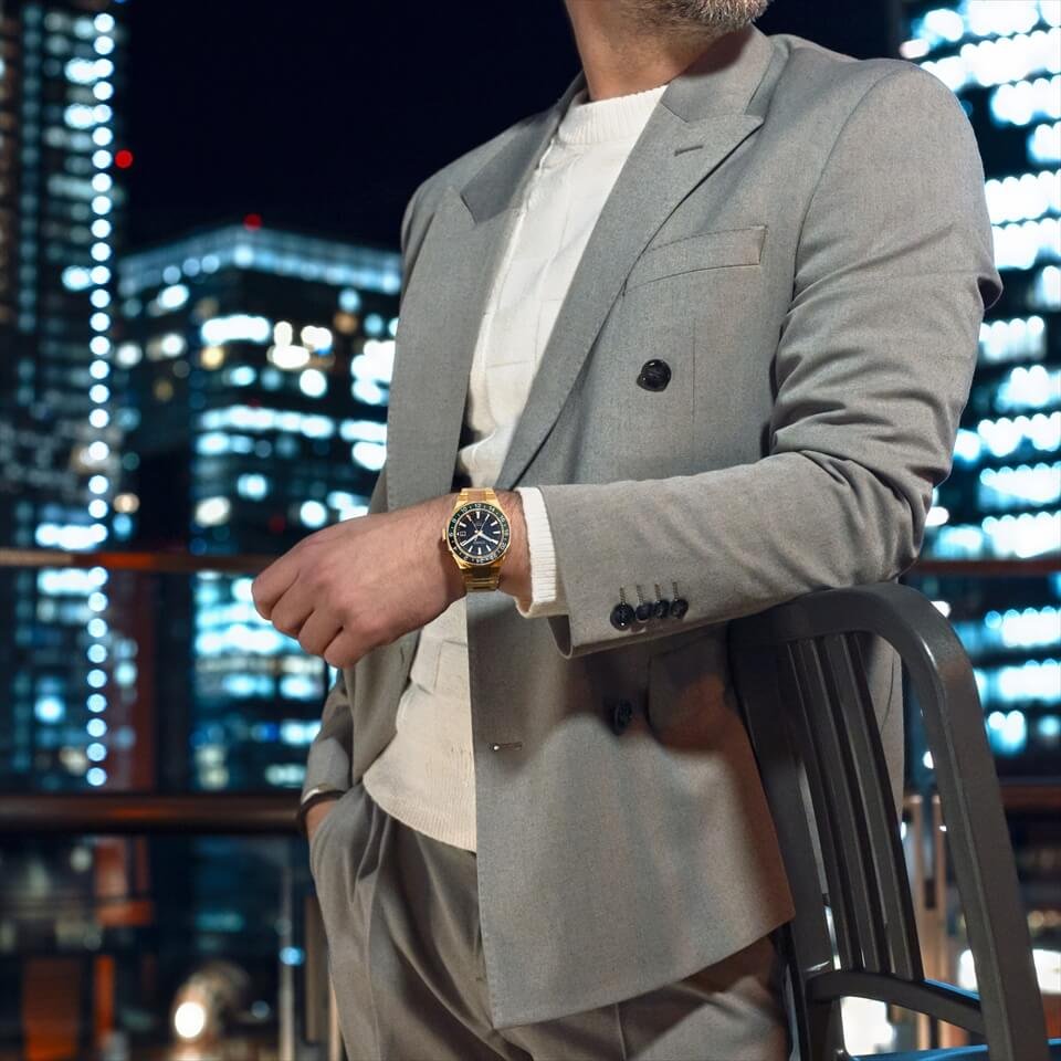 NB6033-51E シリーズ8【ノベルティ付・ｷﾞﾌﾄ包装･ベルト調整無料・国内正規品】腕時計 メンズ メカニカル GMTの画像