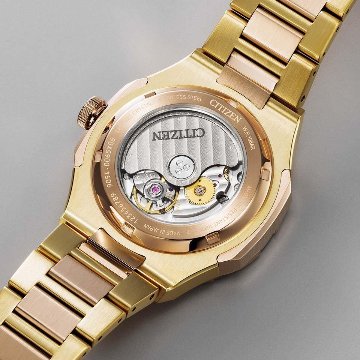 NB6033-51E シリーズ8【ノベルティ付・ｷﾞﾌﾄ包装･ベルト調整無料・国内正規品】腕時計 メンズ メカニカル GMTの画像