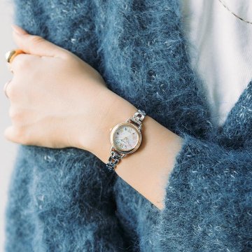 KL0-537-21 ウィッカ【正規ﾒｰｶｰ保証書付･ｷﾞﾌﾄ包装･ﾍﾞﾙﾄ調整無料】腕時計 ﾚﾃﾞｨｽ ｿｰﾗｰ電波の画像