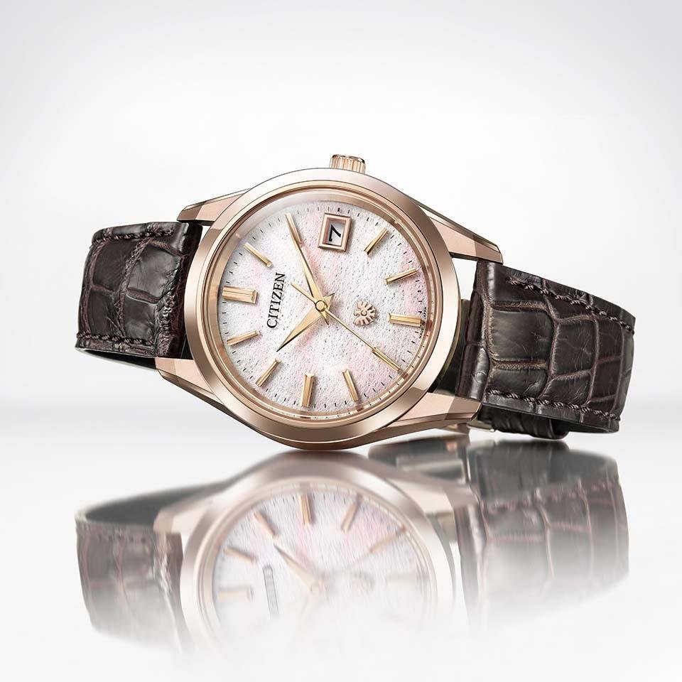 AQ4106-00A〇The CITIZEN 30周年記念 限定モデル【ベルト調整無料･国内正規品】腕時計 メンズ ソーラー　限定の画像