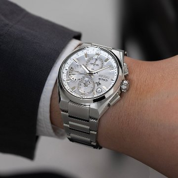 SBXC159・ｾｲｺｰｱｽﾄﾛﾝ【ﾉﾍﾞﾙﾃｨ付・ｷﾞﾌﾄ包装・ﾍﾞﾙﾄ調整無料・新品正規品】GPSｿｰﾗｰ電波 ﾒﾝｽﾞ腕時計の画像