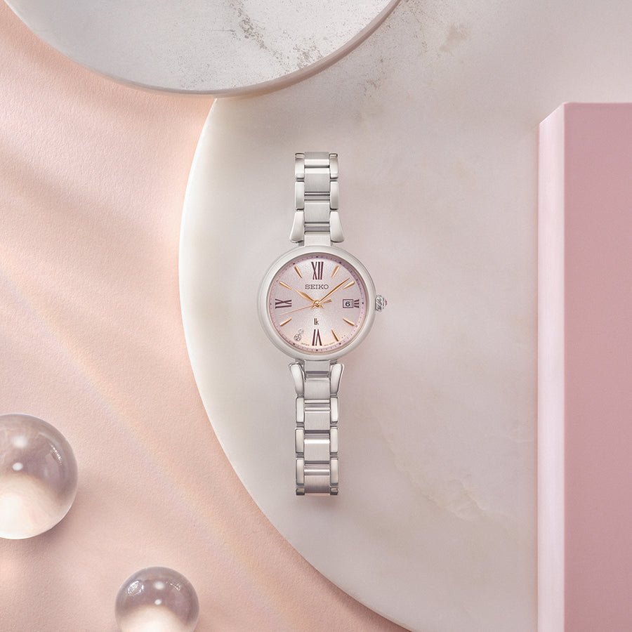 SSQW081 ｾｲｺｰﾙｷｱ【ﾉﾍﾞﾙﾃｨ付・ｷﾞﾌﾄ包装･ﾍﾞﾙﾄ調整無料･新品正規品】ｿｰﾗｰ電波　ﾚﾃﾞｨｰｽ腕時計　2024池田エライザさん広告モデルの画像