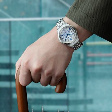 CB1080-52W ｴｸｼｰﾄﾞ【ﾉﾍﾞﾙﾃｨ付・国内正規品・ｷﾞﾌﾄ包装･ﾍﾞﾙﾄ調整無料】腕時計 ﾒﾝｽﾞ ｿｰﾗｰ電波 限定の画像