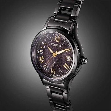ES9495-59E ｸﾛｽｼｰ【ﾉﾍﾞﾙﾃｨ付･国内正規品･ｷﾞﾌﾄ包装･ﾍﾞﾙﾄ調整無料】ｿｰﾗｰ電波 ﾚﾃﾞｨｽ腕時計 限定の画像