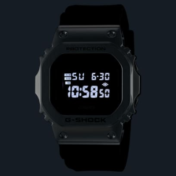 g-shock　GM-5600U-1JF【国内正規品】【ノベルティ付・ｷﾞﾌﾄ包装無料】 メンズ　腕時計　5600 Series画像