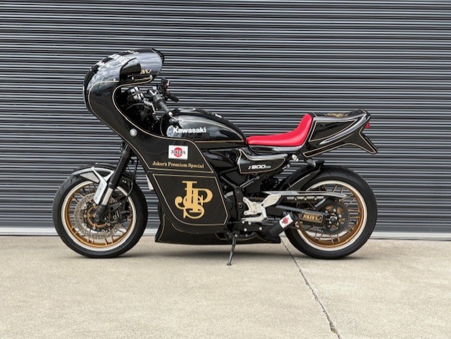 JOKER'S Z900RS用モンスターハーフカウルの画像