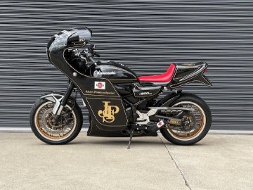 JOKER'S Z900RS用モンスターハーフカウルの画像
