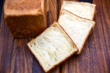 熟成クロワッサン食パン プレーン＆あんこセット（プレーン＆あんこ1.5斤×各1本）画像