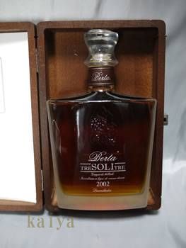 ベルタ トレ ソリ トレ 2012＜木箱入＞_45%_700ml/グラッパの画像