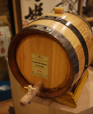 ディスプレイ樽（空樽）ボジョレーヌーヴォー2023　１５L木樽の空樽（ワインは入っていません）画像