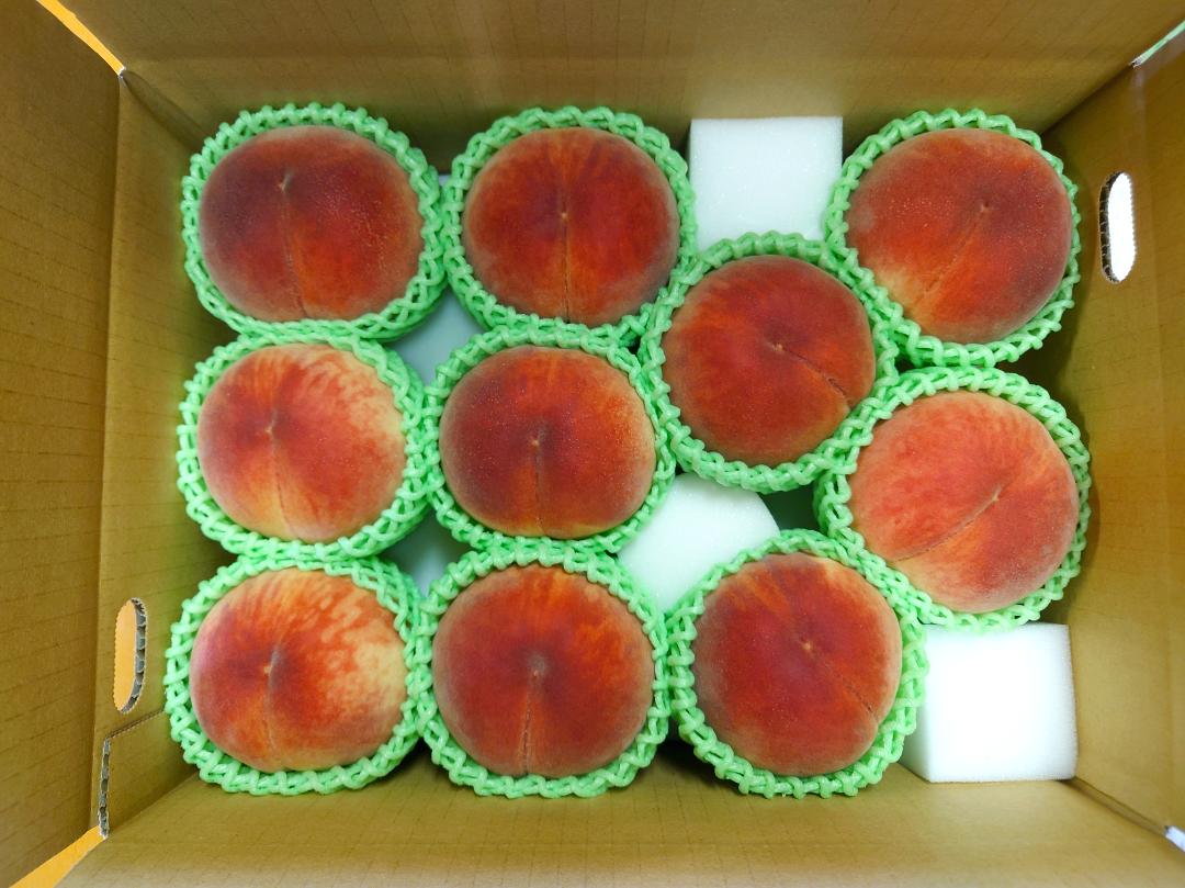 ご家庭用　優品　桃3キロ（8玉～12玉入）の画像