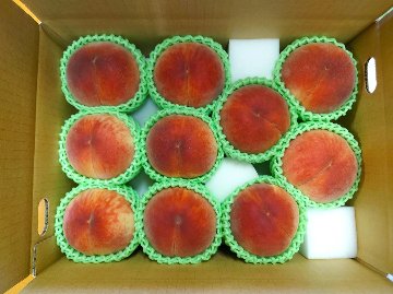 ご家庭用　優品　桃3キロ（8玉～12玉入）の画像