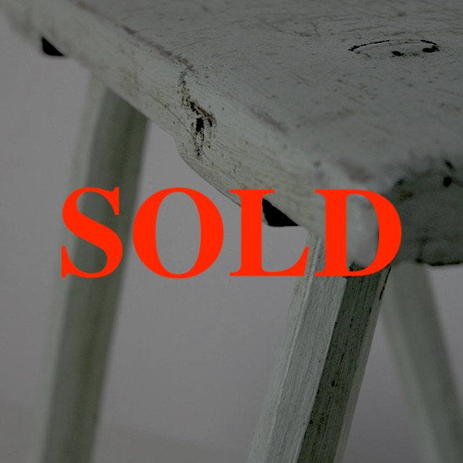 ハンガリー アンティーク ペイント スツールの画像