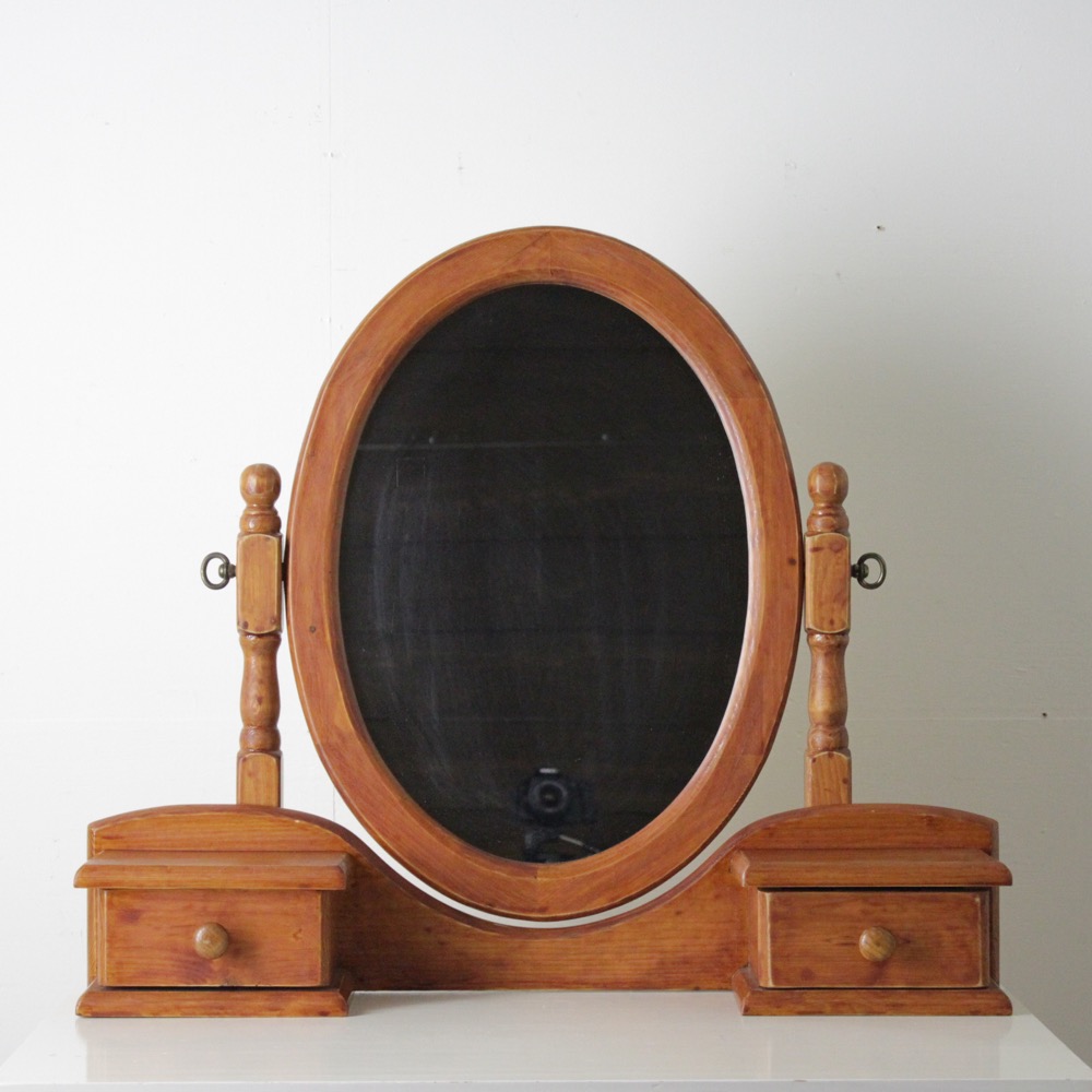 ヴィンテージ トイレットミラーの画像