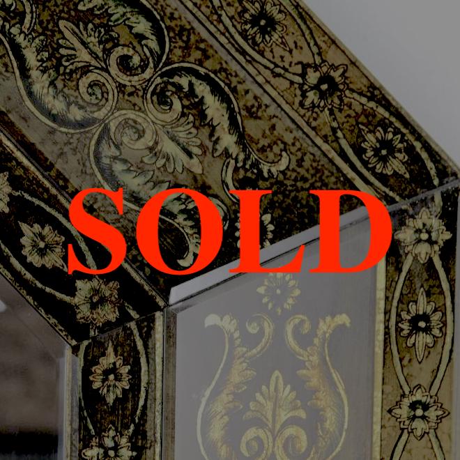 イギリス オクタゴン ウォールミラーの画像