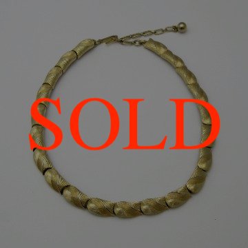 TRIFARI ネックレスの画像