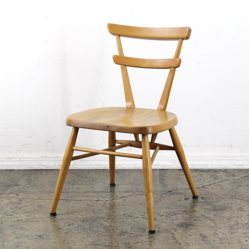 イギリス  ヴィンテージ アーコール チャイルドチェアの画像