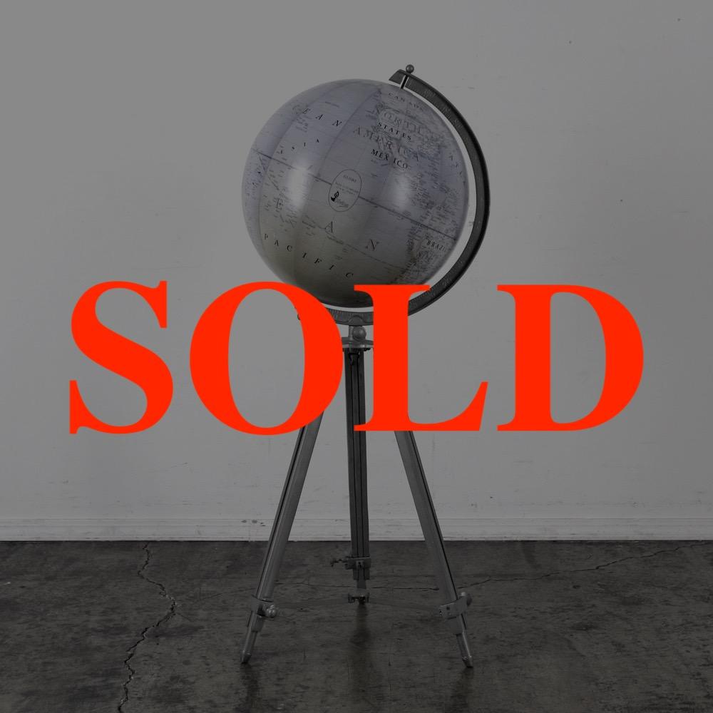 イギリス ヴィンテージ アンティークスタイル 地球儀の画像