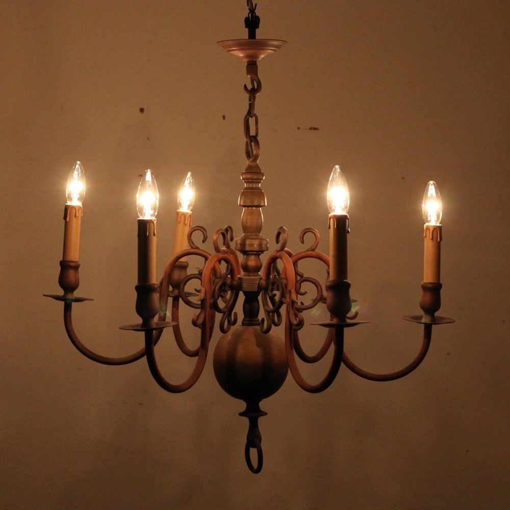 イギリス アンティーク ブラス 6灯シャンデリアの画像