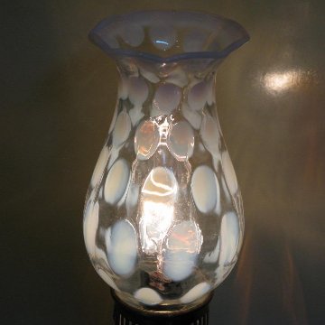 アメリカ アンティーク オパールセントガラス テーブルランプ画像