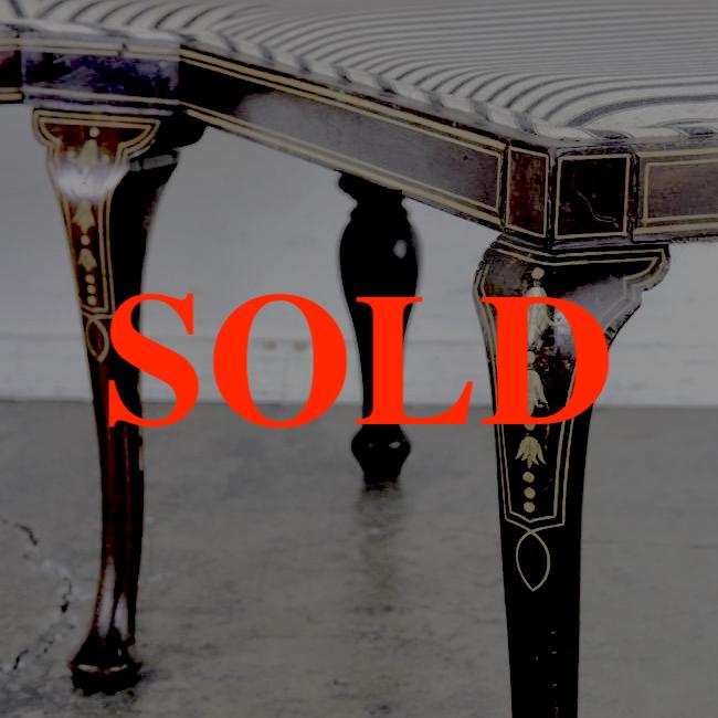 イギリス アンティーク コーナーセティの画像