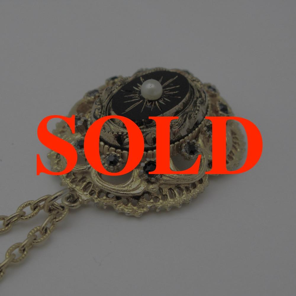 イギリス ヴィンテージ Sphinx ロングチェーン ネックレスの画像