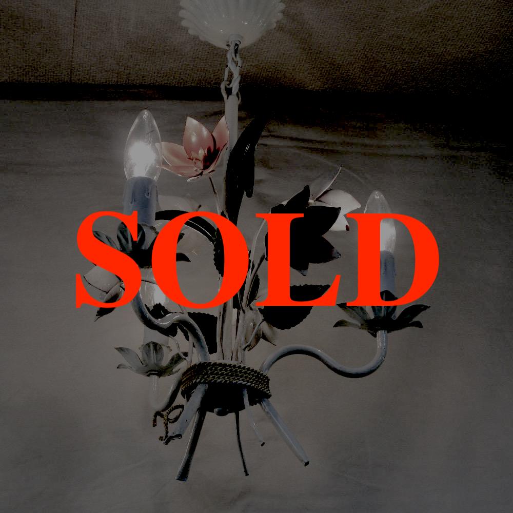 フランス ヴィンテージ トール フラワー シャンデリアの画像