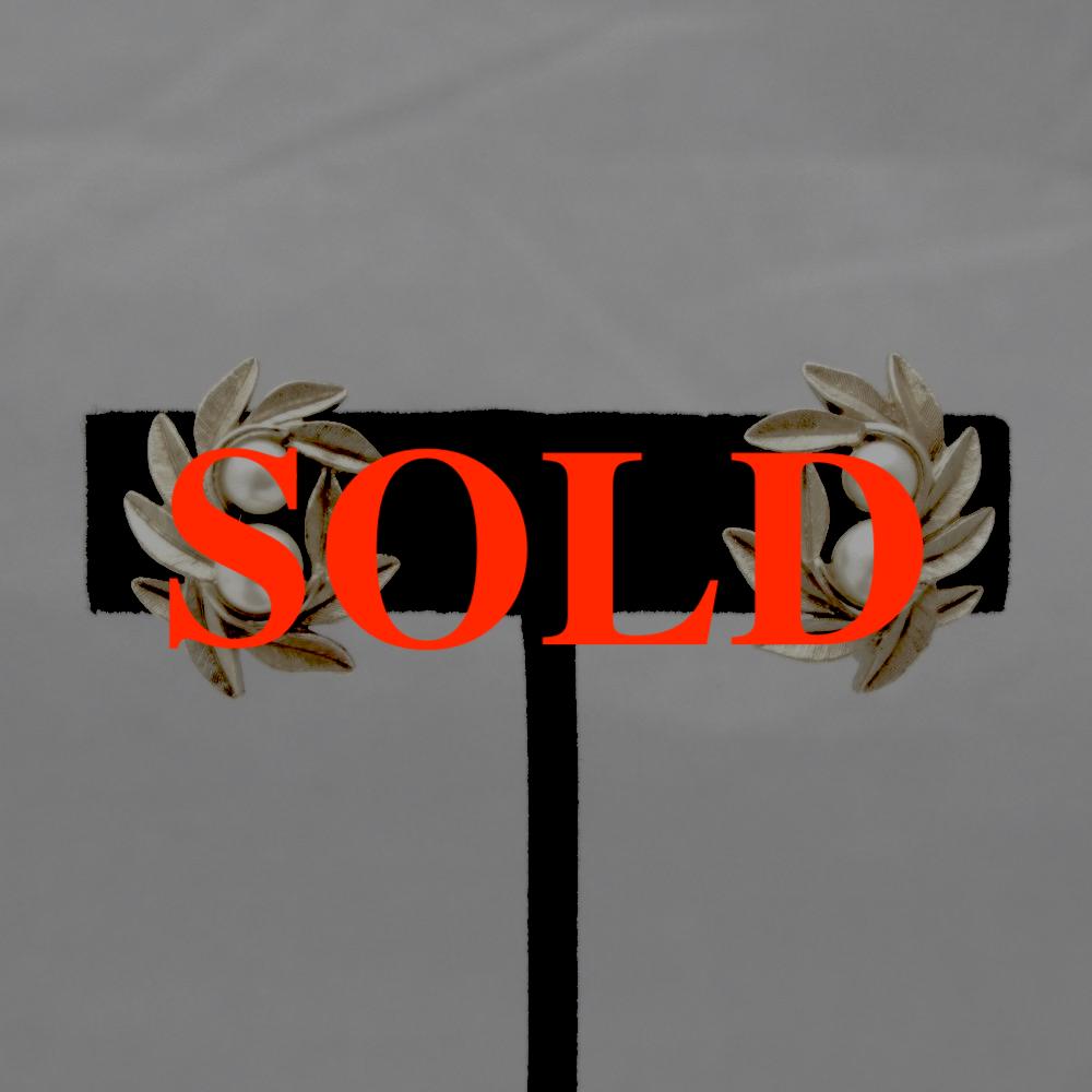 AVON イヤリングの画像