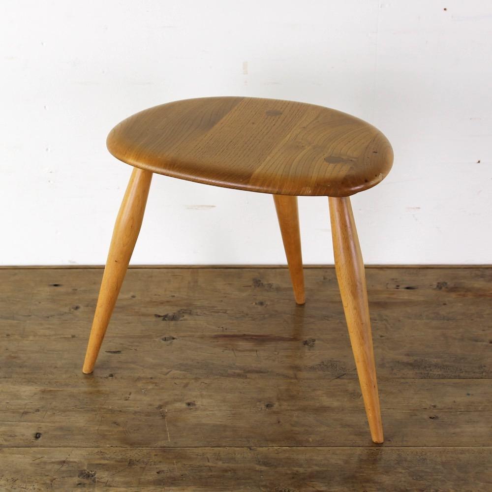 イギリス ヴィンテージ アーコール スモールテーブルの画像