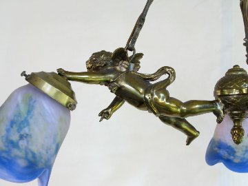 フランス アンティーク シュナイダー 天使の3灯シャンデリア画像
